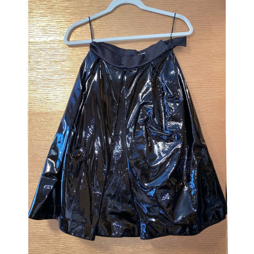 CHRISTIAN DIOR GLOSSY LAMB/SILK SKIRT BLACK SIZE 6